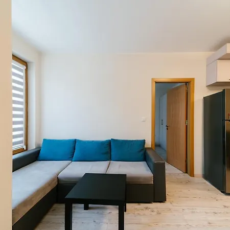 за гости веси * Burgas