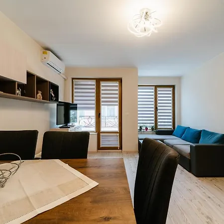 за гости веси Apartman *